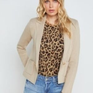 NEW L’Agence Sofia Blazer in pale khaki.possibly sent w branded packing